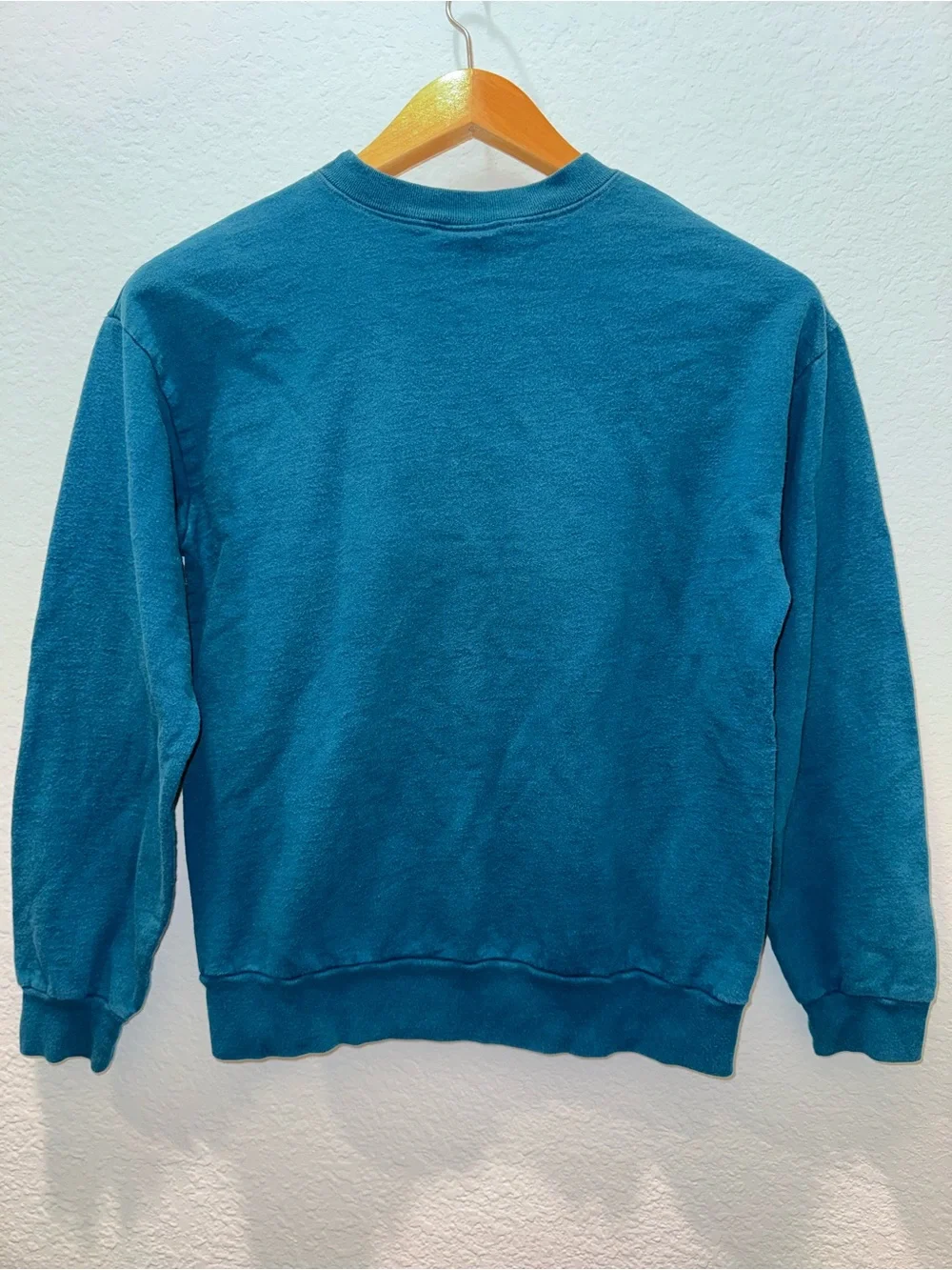 Vintage Disney Winnie the Pooh Teal Crewneck Sweatshirt Kids Large
